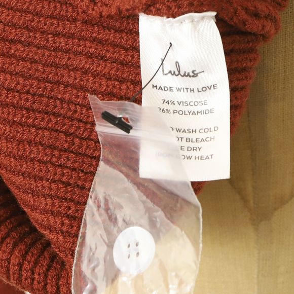 LULUS Sweater Knit Crop Tank XL Cable Ribbed Burgundy Red Sleeveless NEW B1 - Picture 5 of 5